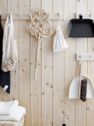Rack With 7 Hooks