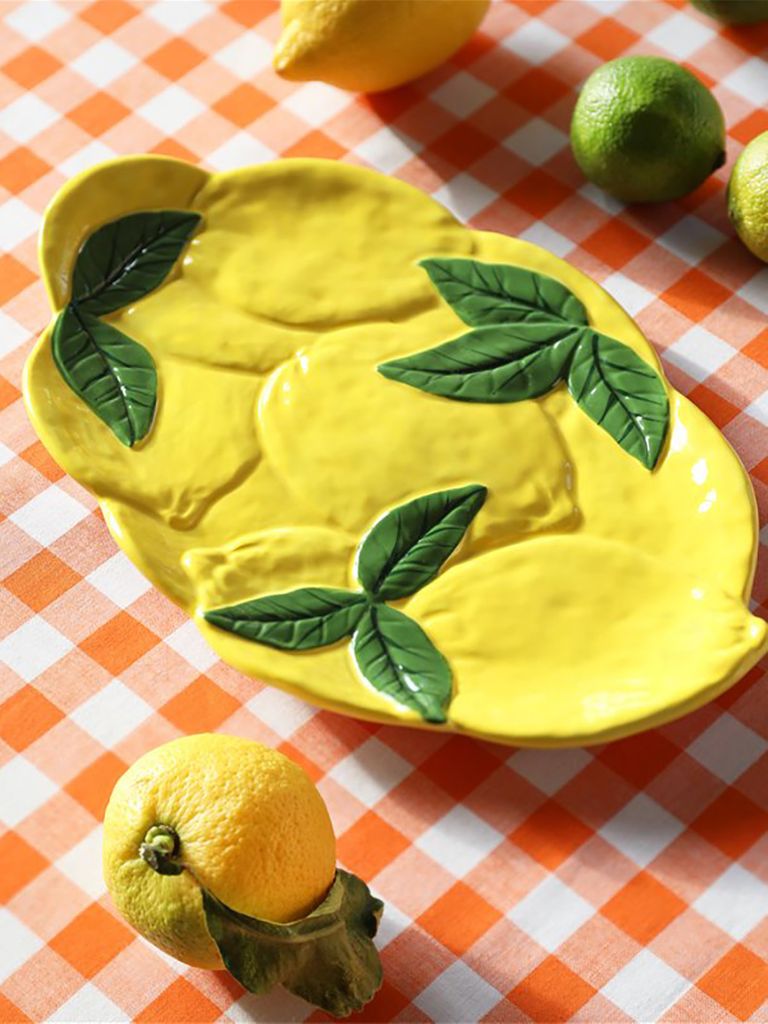 Plate lemon