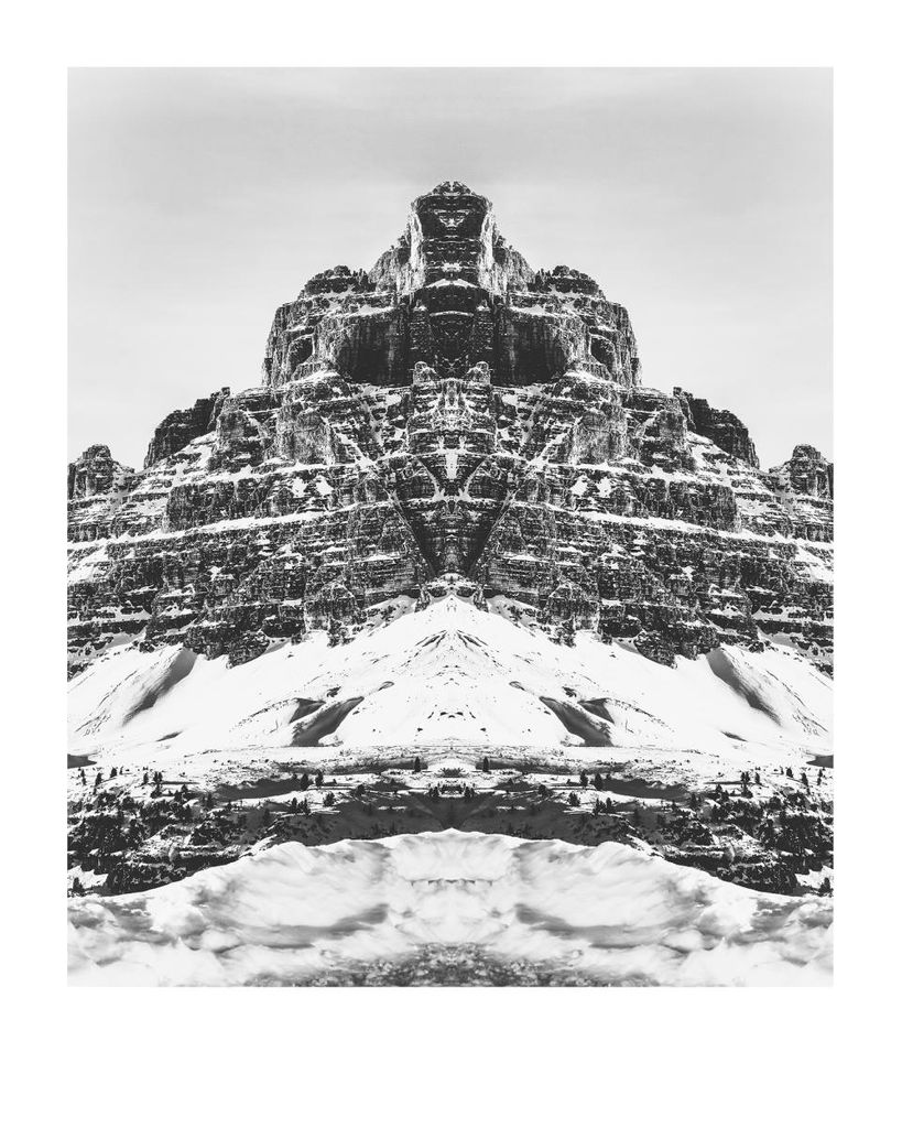 Poster - Symmetrical Mountain 40x50 - Dear Sam