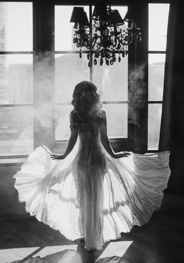 Poster - White Dress 70x100 - Dear Sam