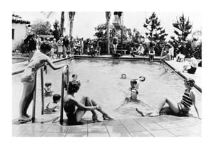 60s Pool Party 100x70