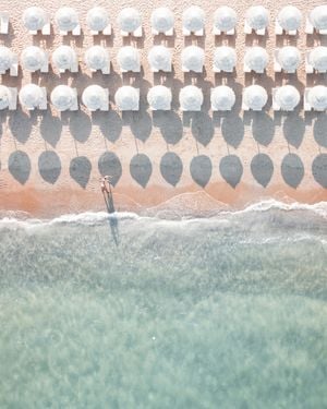 Beach 40x50