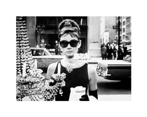 Breakfast At Tiffany's 50x40