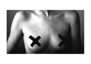 Censored Breasts 100x70