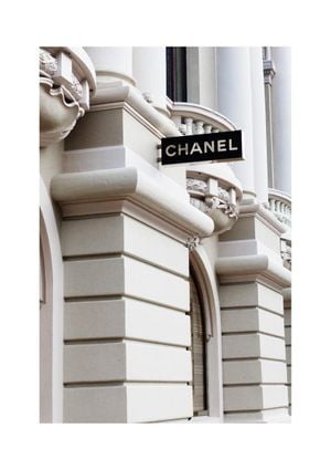 Chanel Exterior 21x30