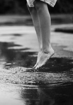 Dancing In The Rain 70x100