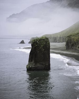 Green Expanse 3 40x50