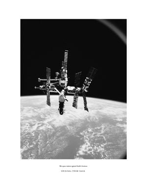 Mir Space Station 40x50