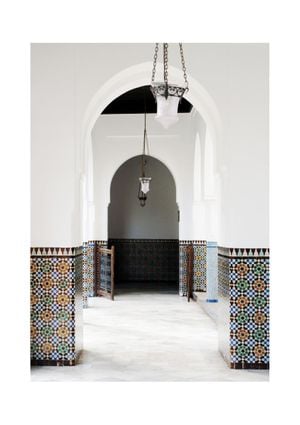 Mosque Of Paris 21x30