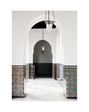 Mosque Of Paris 40x50