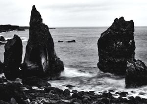 Mountains By The Shore 30x21