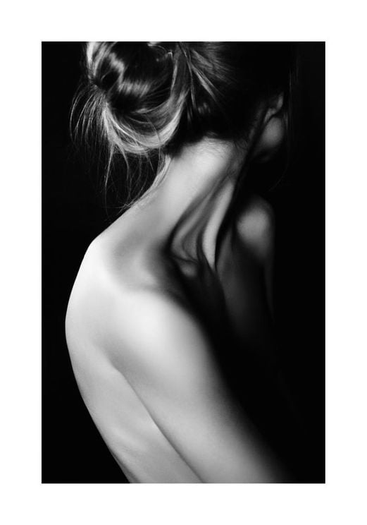 Bun And Shoulder
