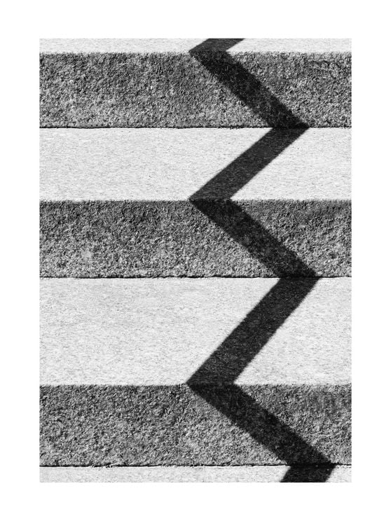 Zigzag Shadow
