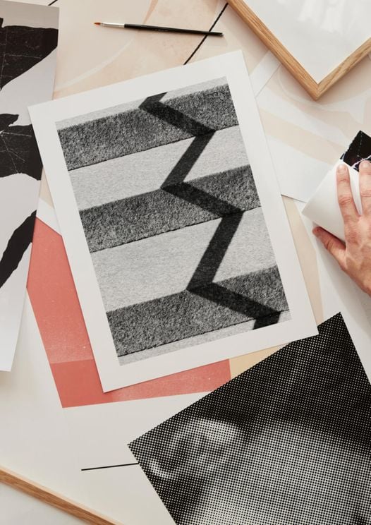 Zigzag Shadow